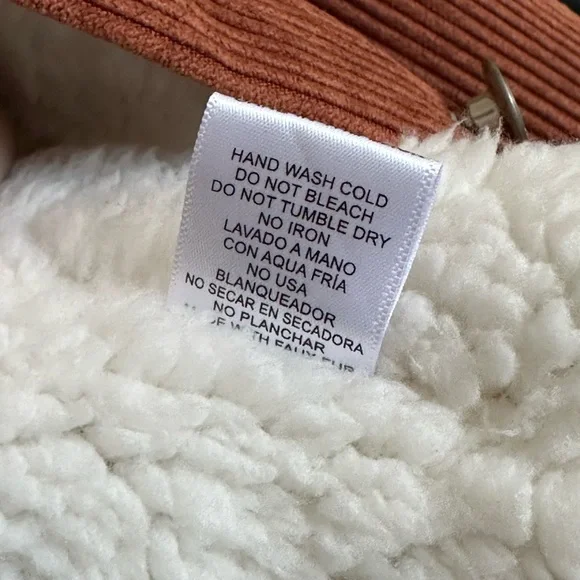 Love Tree Corduroy Jacket with faux fur - Picture 6 of 9